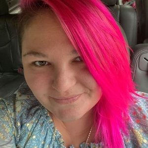 Meet your Posher, Christine